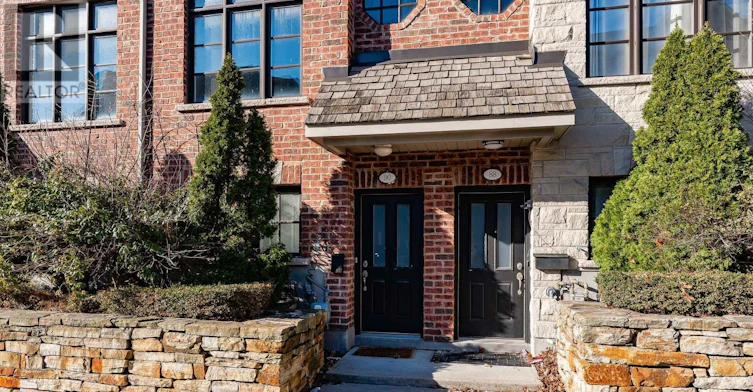 90-1812 Burnhamthorpe Road E, Mississauga, ON, L4X 0A3 - 3