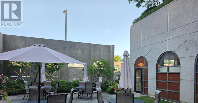 2011-1 Aberfoyle Crescent, Toronto, ON, M8X 2X8 - 32