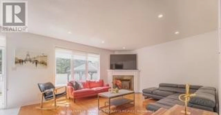 2884 Brigham Way, Ottawa, ON, K1T 3Y8 - 12