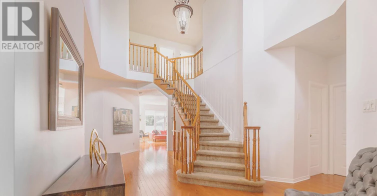 2884 Brigham Way, Ottawa, ON, K1T 3Y8 - 3