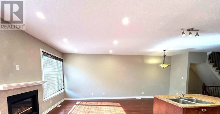 862 Fletcher Circle, Ottawa, ON, K2T 0B9 - 5