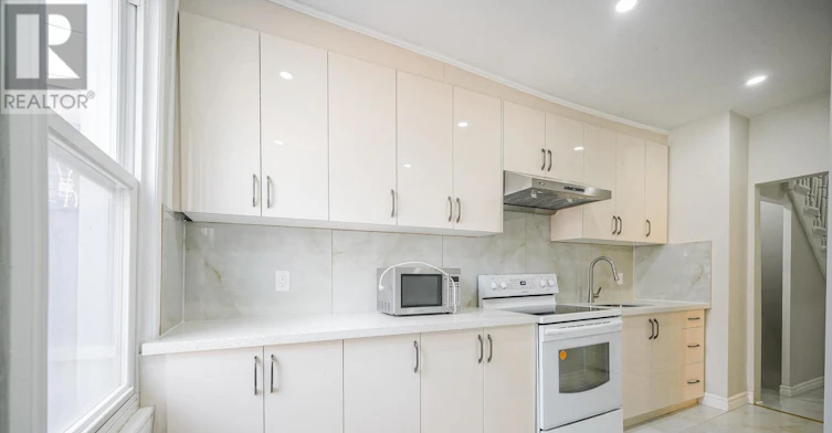 ROOM 4-29 Glasgow Street, Toronto, ON, M5T 2C1 - 4