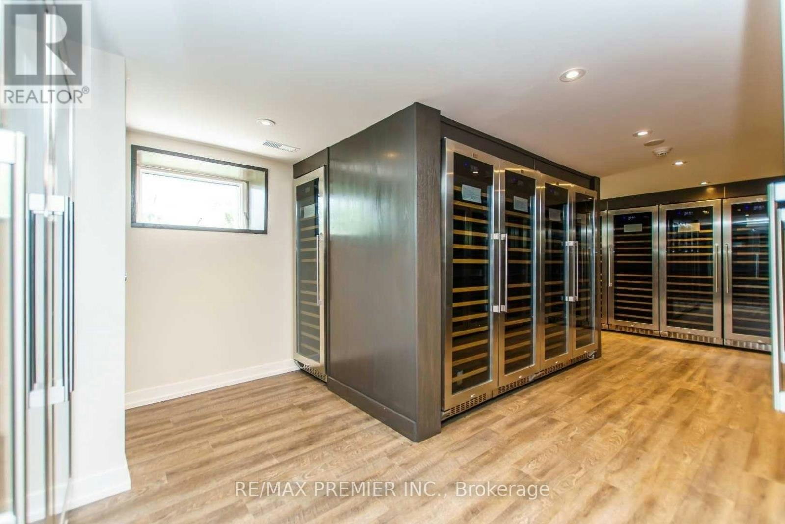 212-10360 Islington Avenue, Vaughan, ON, L0J 1C0 - 12