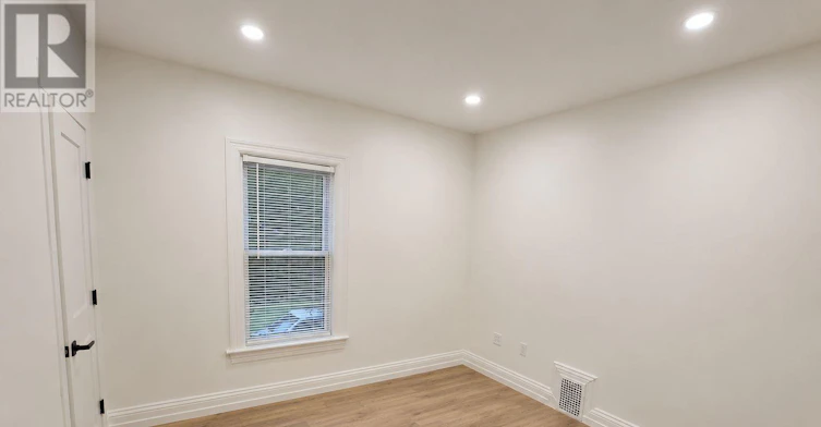 UPPER-793 Dufferin Street, Toronto, ON, M6H 3K8 - 9