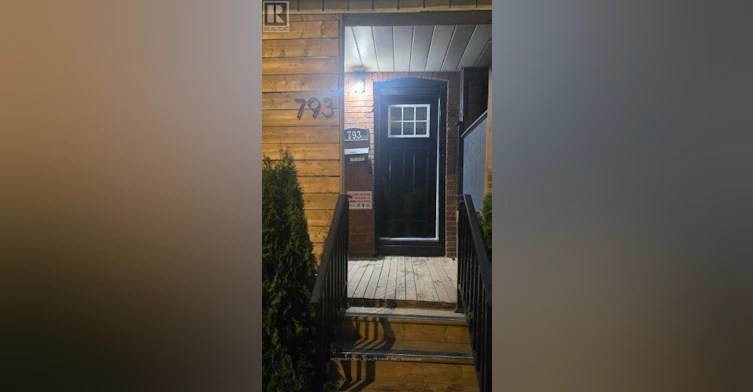 UPPER-793 Dufferin Street, Toronto, ON, M6H 3K8 - 2