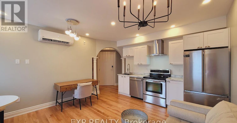 202-157 James Street, Ottawa, ON, K1R 5M4