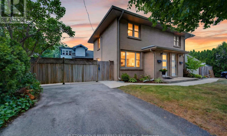 1271 Norman (Unit B Avenue