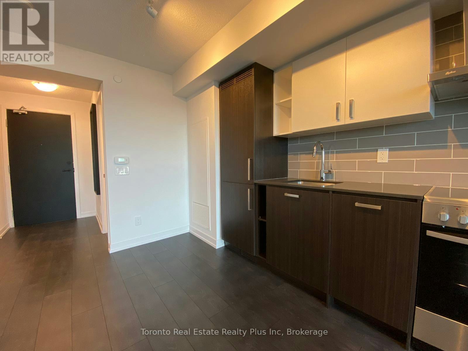 1111-125 Redpath Avenue, Toronto, ON, M4S 0B5 - 11