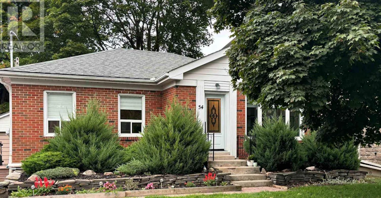 UPPER Floor Suite 54 Hawman Avenue, Vaughan, ON, L4L 1S2