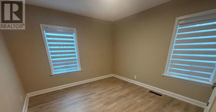UPPER Floor Suite 54 Hawman Avenue, Vaughan, ON, L4L 1S2 - 8