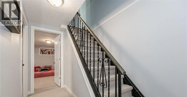 345 Westwood Drive, Kitchener, ON, N2M 2L3 - 6