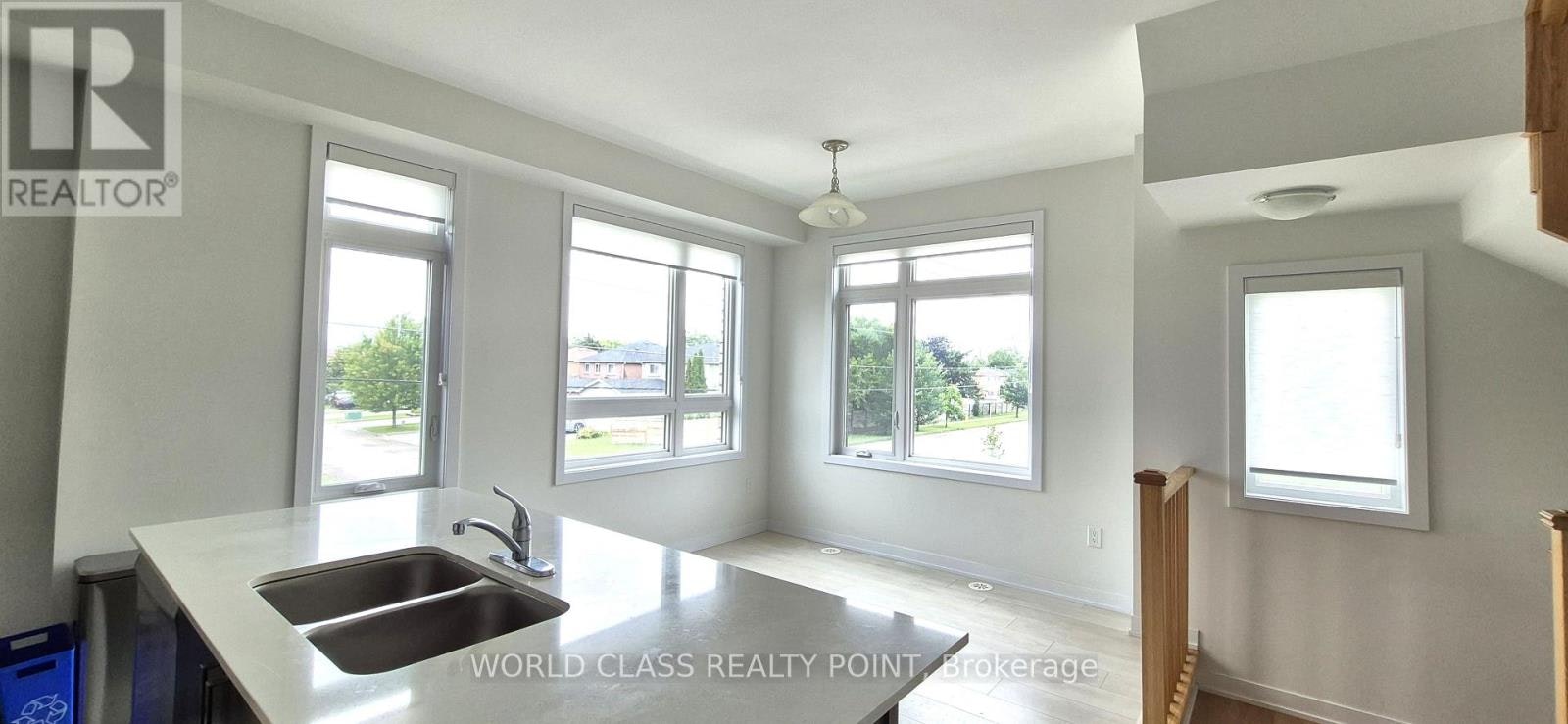 1206-1865 Pickering Parkway, Pickering, ON, L1V 0H2 - 2