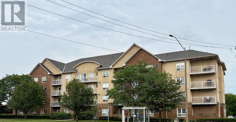 308-4450 Fairview Street, Burlington, ON, L7L 7K7