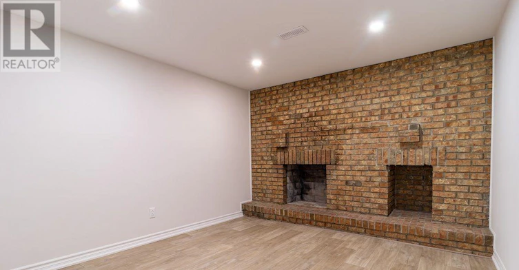 1064 Eastmount Avenue E, Mississauga, ON, L5E 1Z3 - 13