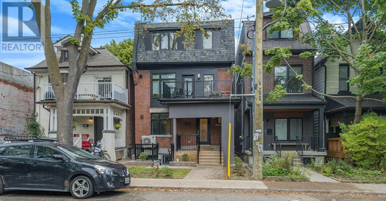 1-543 Roxton Road, Toronto, ON, M6G 3R5