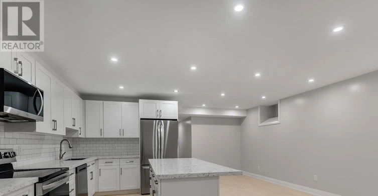 1-543 Roxton Road, Toronto, ON, M6G 3R5 - 2