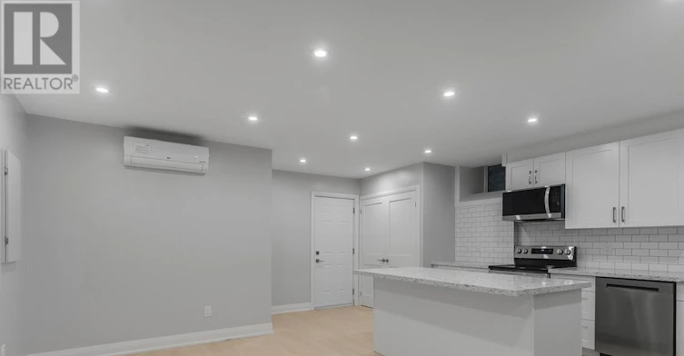 1-543 Roxton Road, Toronto, ON, M6G 3R5 - 4