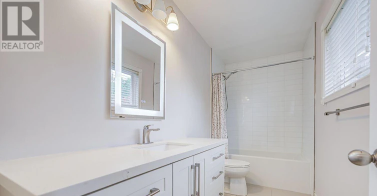 9 Falan Heights Crescent, Aurora, ON, L4G 5C2 - 28