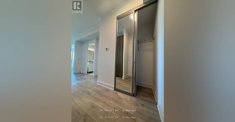 711-38 Water Walk Drive, Markham, ON, L3R 6M8 - 4