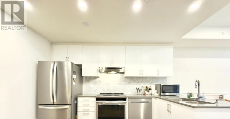 26 William Duncan Road, Toronto, ON, M3K 0C7 - 9