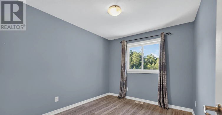 44 Haney Drive, Thorold, ON, L2V 0G5 - 24