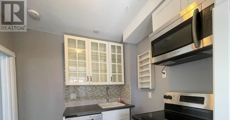 121 Concord Street E, Ottawa, ON, K1S 0Y9 - 9