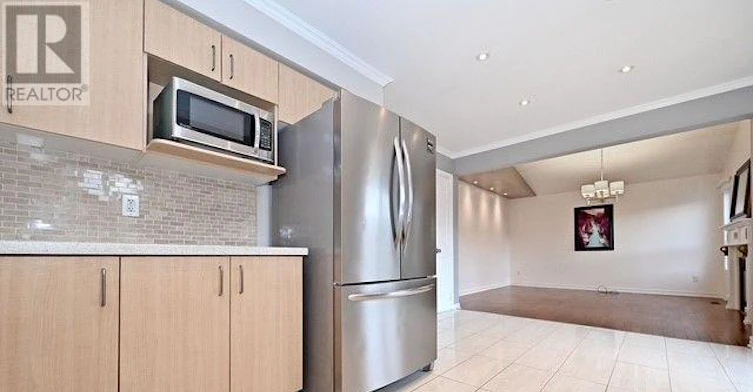 73 Laurendale Avenue, Georgina, ON, L4P 4G1 - 14