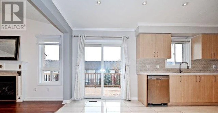 73 Laurendale Avenue, Georgina, ON, L4P 4G1 - 17