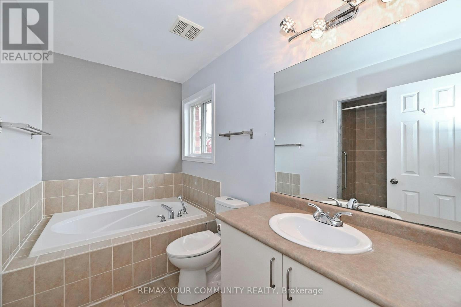 73 Laurendale Avenue, Georgina, ON, L4P 4G1 - 39