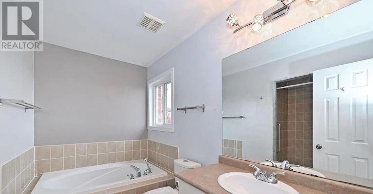 73 Laurendale Avenue, Georgina, ON, L4P 4G1 - 39
