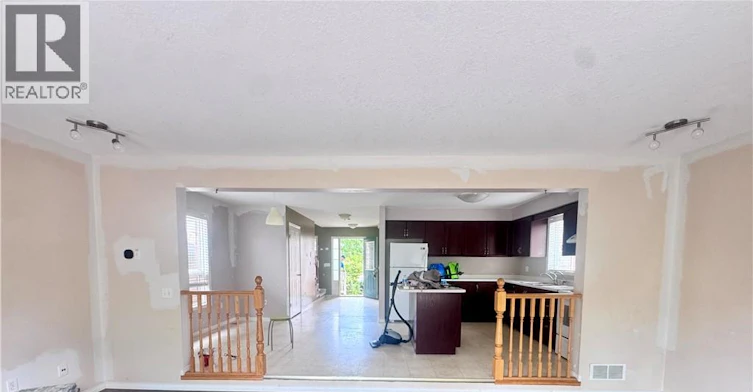 379 Havendale Crescent, Waterloo, ON, N2T 2T4 - 5