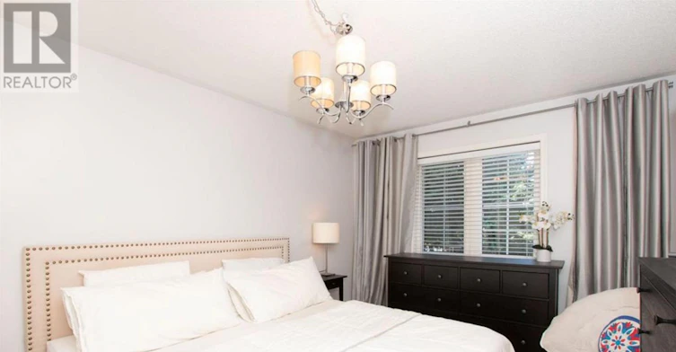 2109 Dunmore Avenue, Burlington, ON, L7L 6V8 - 14