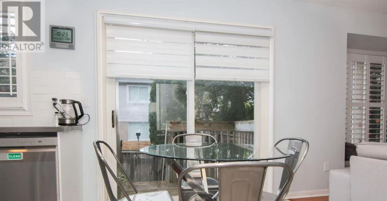 2109 Dunmore Avenue, Burlington, ON, L7L 6V8 - 9