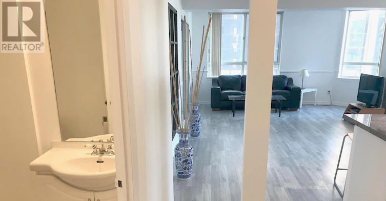 511-633 Bay Street, Toronto, ON, M5G 2G4 - 4