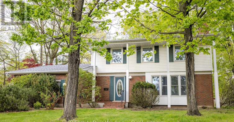 19 Woodington Crescent, St. Catharines, ON, L2T 3T8 - 19