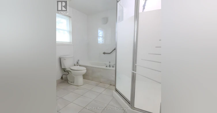 19 Woodington Crescent, St. Catharines, ON, L2T 3T8 - 9