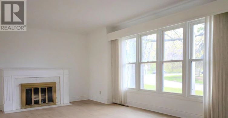 19 Woodington Crescent, St. Catharines, ON, L2T 3T8 - 3