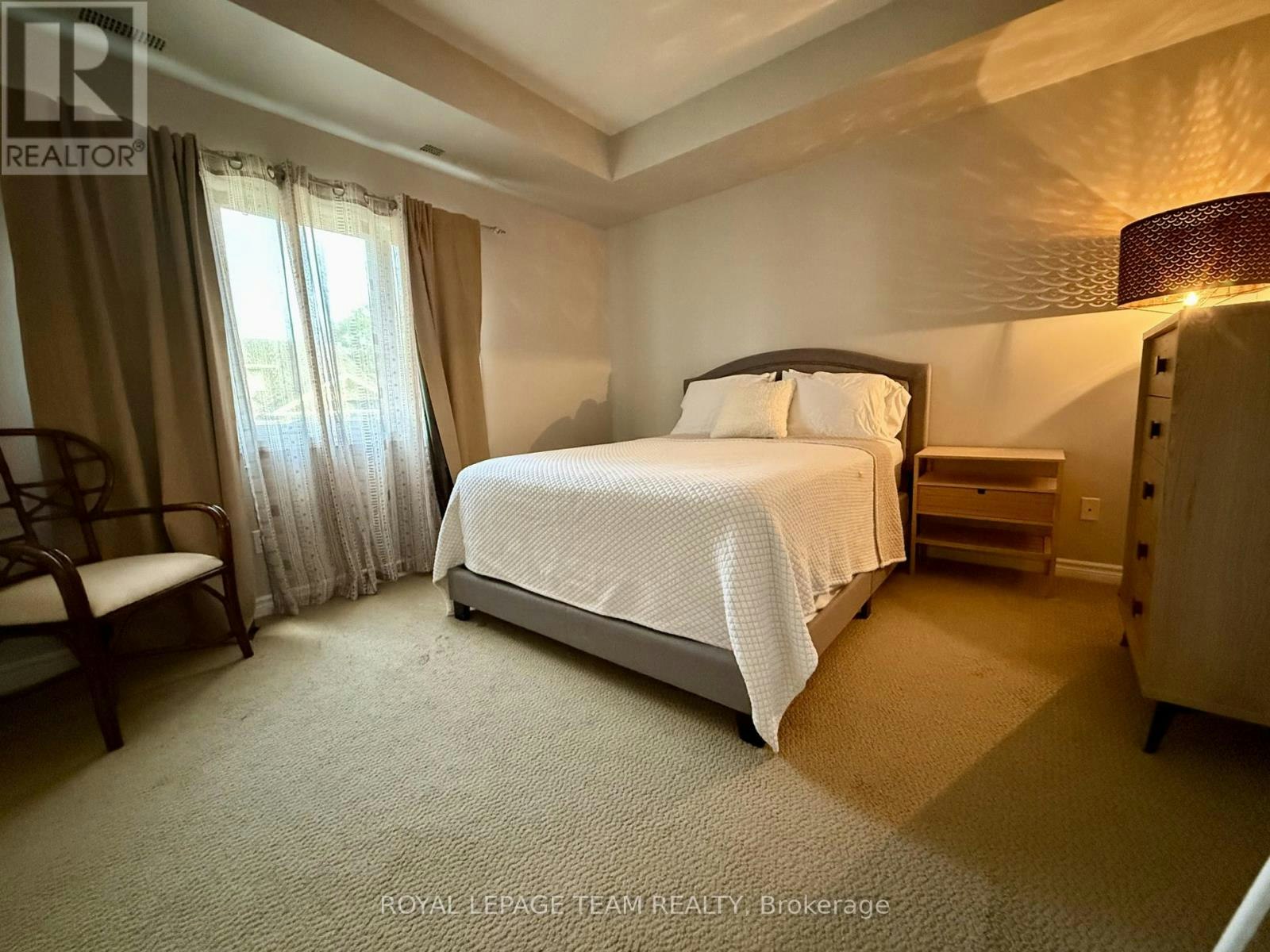B-139 Oldfield Street, Ottawa, ON, K2G 7C7 - 2