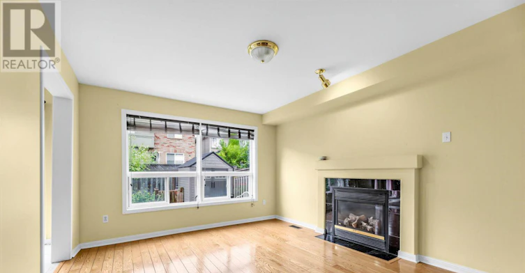 5 Bern Street E, Markham, ON, L6E 1G7 - 5