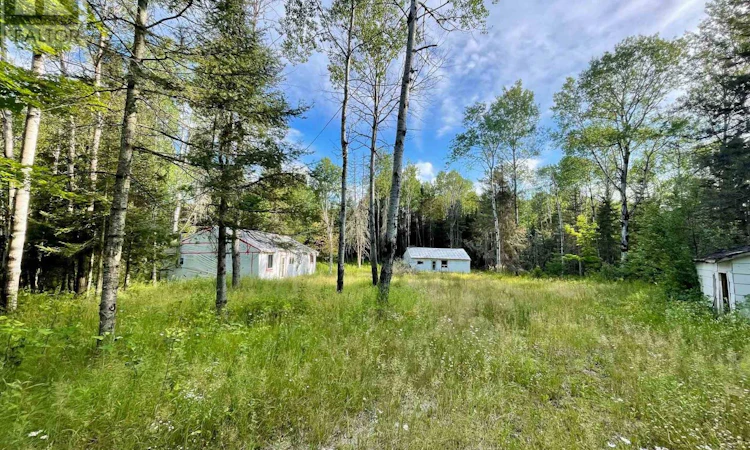 1106 Commanda Lake Road