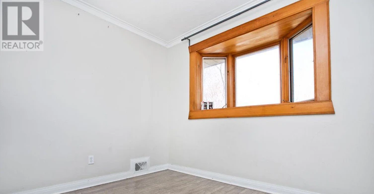 67 Elvaston Drive, Toronto, ON, M4A 1N5 - 9