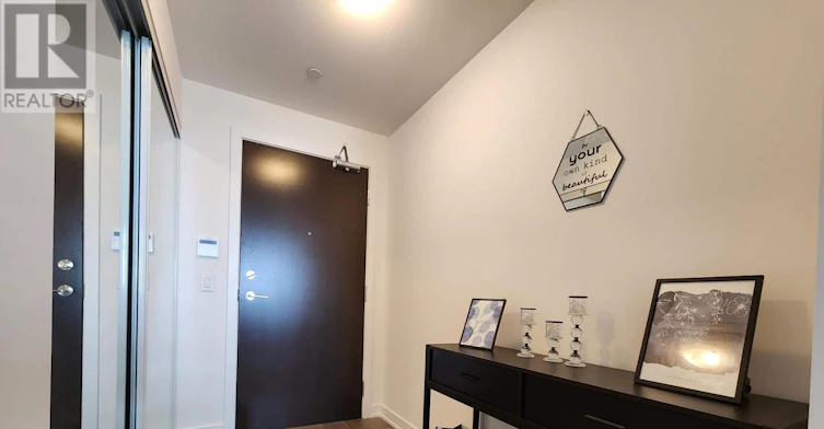5-38 Honeycrisp Crescent, Vaughan, ON, L4K 0M8 - 2