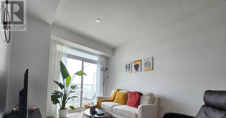 5-38 Honeycrisp Crescent, Vaughan, ON, L4K 0M8 - 7
