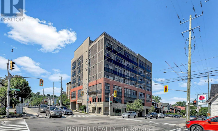 103-427 Aberdeen Avenue