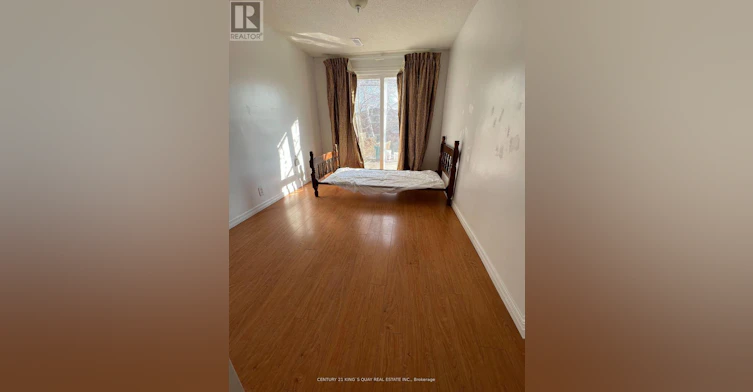 LOWER-74 Glendower Circuit, Toronto, ON, M1T 2Z4