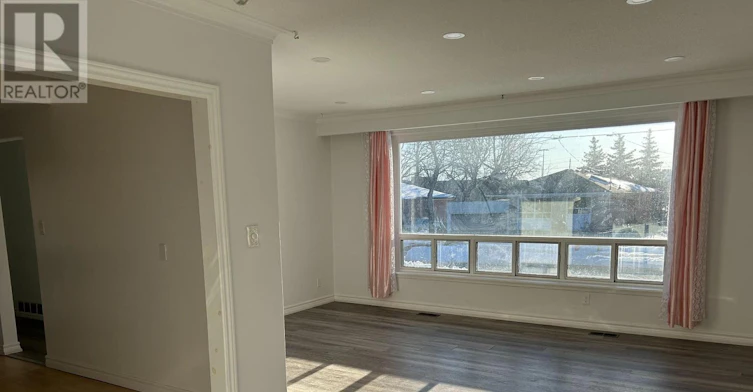 MAIN-25 Gentry Crescent, Richmond Hill, ON, L4C 2G8 - 3