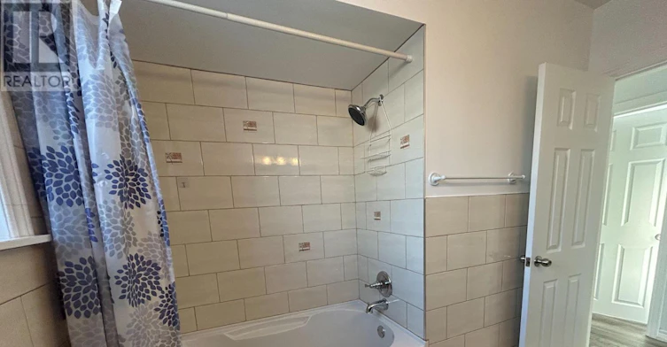 MAIN-25 Gentry Crescent, Richmond Hill, ON, L4C 2G8 - 11