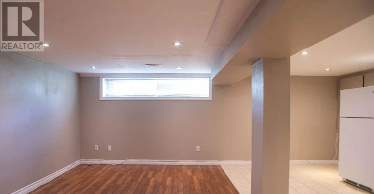 126 Longford Drive, Newmarket, ON, L3Y 2Y5 - 11