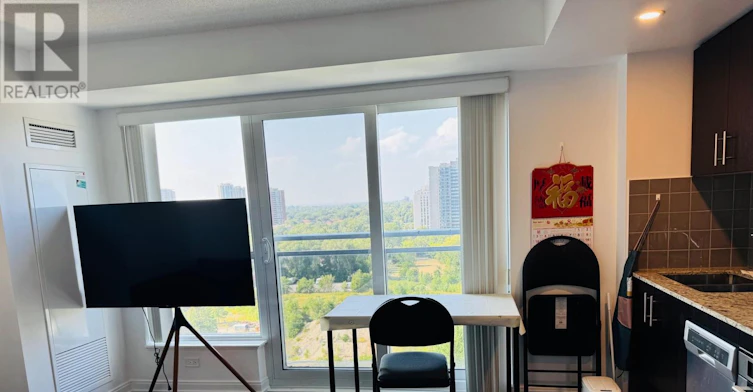1108-255 Village Green Square, Toronto, ON, M1S 0L3 - 5