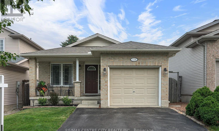 128 Crimson Crescent